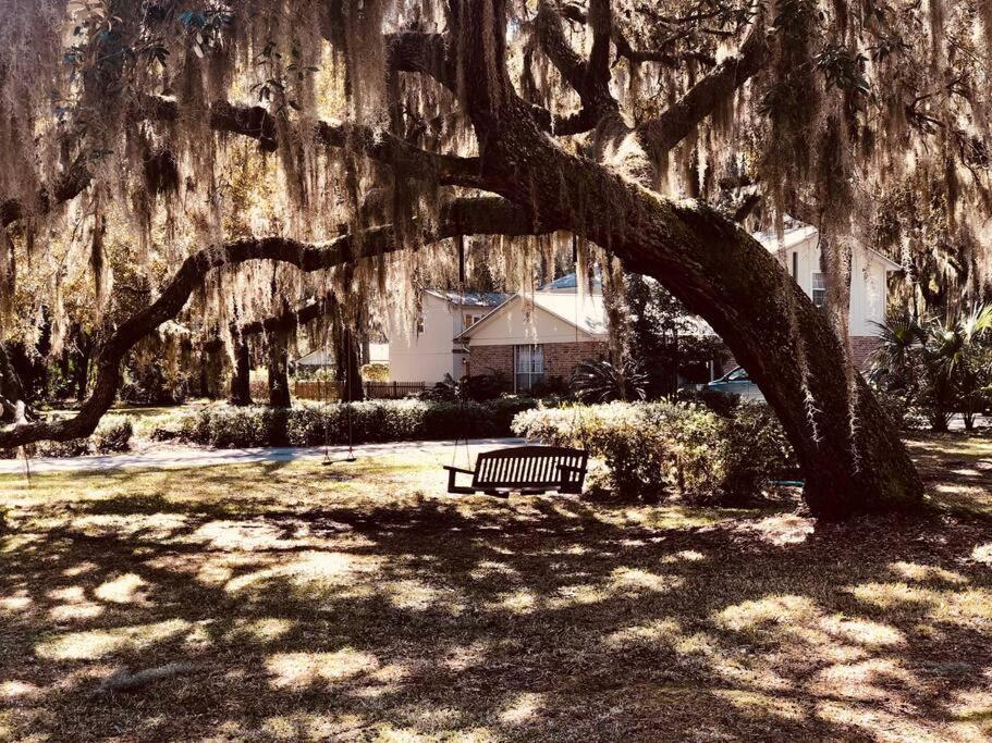 Beautiful Farmhouse In フェルナンディーナ・ビーチ エクステリア 写真